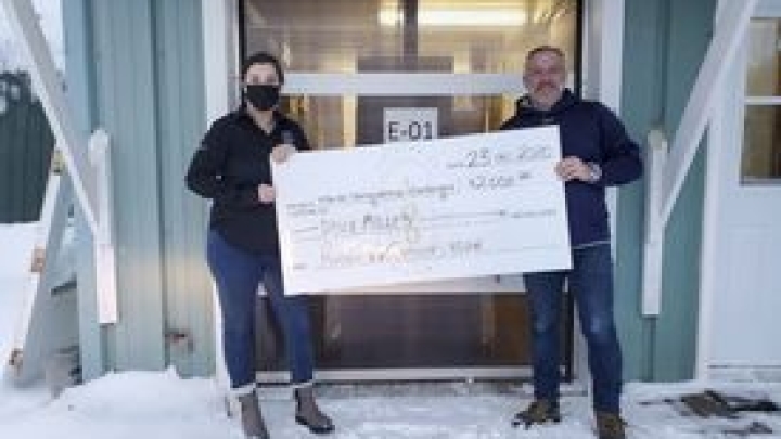 Le Rodéo du camion donates $2000