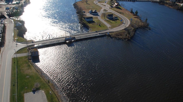 Public Notice - PWGSC - Lane closures on Timiskaming Quebec Dam Bridge