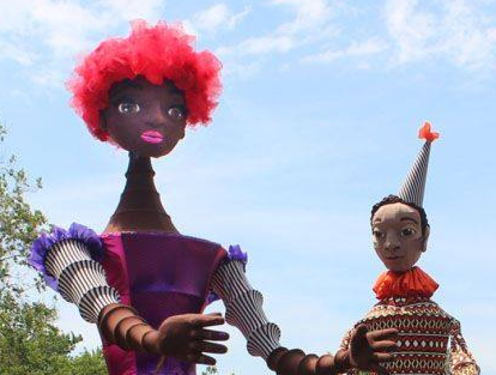Giant Puppets